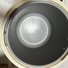 保温電子ジャーの画像