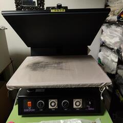 EPSON SC-Ｆ2000 ガーメントプリンター&ヒートプレス機の画像