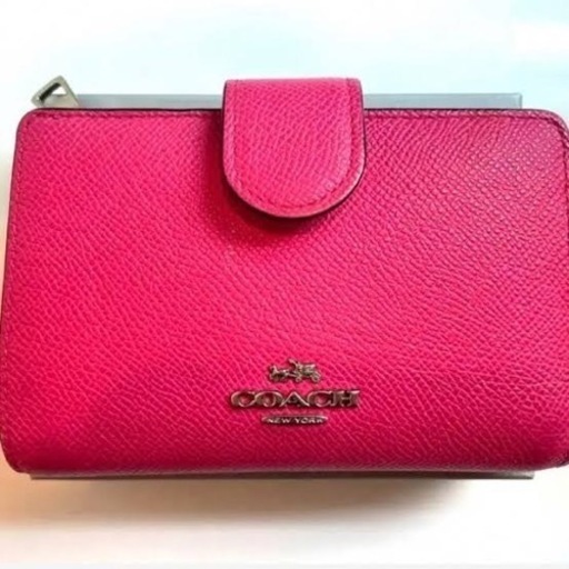 COACH財布ピンク