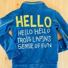 美品☆キッズトレーナー130の画像