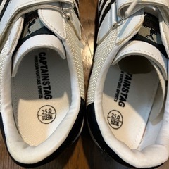 キャプテンスタッグ　安全靴　25.0 EEEの画像