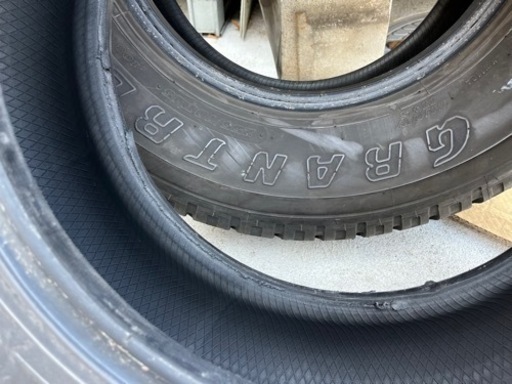 ダンロップ　グラントレック　255/70r15 ジムニー