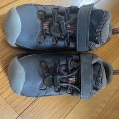 キーン　トレッキングシューズ　15センチ