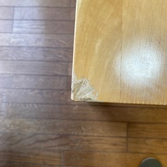 テーブル　80×80×70cmの画像