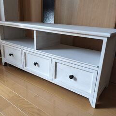 テレビボード