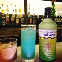 来週お酒を飲みに行きましょう🥂
