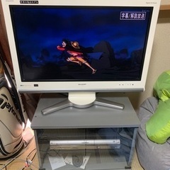 シャープAQUOS32型 TV台付 さしあげます