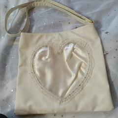 推し バッグ   白    ハート柄   未使用
