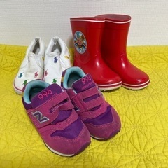 子供 アンパンマン長靴、ラルフ、NBシューズ