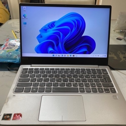 ノートパソコン LENOVO IdeaPad 720S-13ARR Ryzen5-2500u
