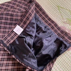 中古　チェックのスカートの画像
