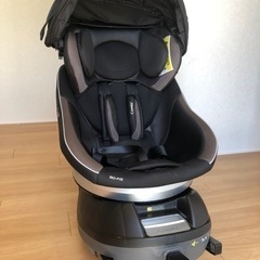 コンビ　チャイルドシートの画像