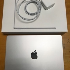 美品MacBook Air M2 2022 8GB/256GB シルバー