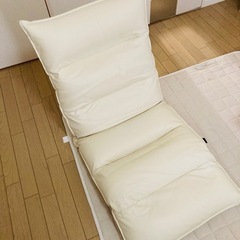【4/20まで】座椅子　アイボリーの画像
