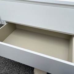 【受け渡し予定有】ikea malm チェスト　ホワイトの画像