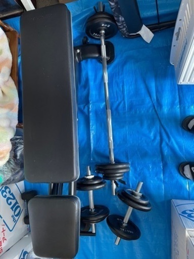 インクラインベンチ