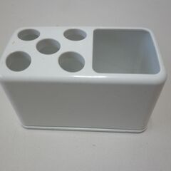 最終値下げ😀　中古　歯ブラシ立て①