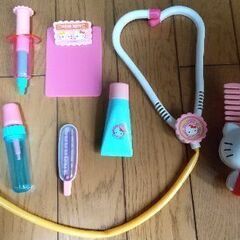 お医者さんごっこ  キティちゃん