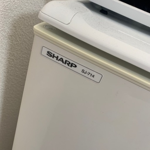 【取引決定】SHARP SJ714冷蔵庫