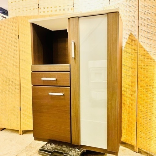 【売約済み】　ニトリ　NITORI レンジ台 キッチンカウンター　キッチン収納　食器棚　カップボード　レンジボード　棚　キッチンラック　作業台　スライドレール