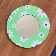 【最終値下げ】木製　花柄　壁掛けミラー　鏡