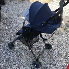 コンビ ベビーカー F2の画像