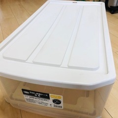 衣装ケースの画像