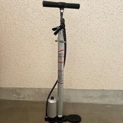 空気入れ