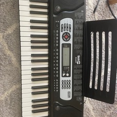 電子ピアノ