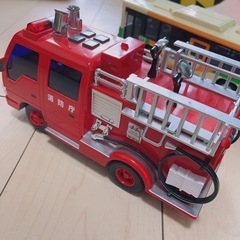 消防車&都営バスの画像
