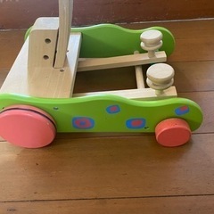 歩行器　押しぐるまの画像