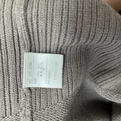 セーター中古の画像