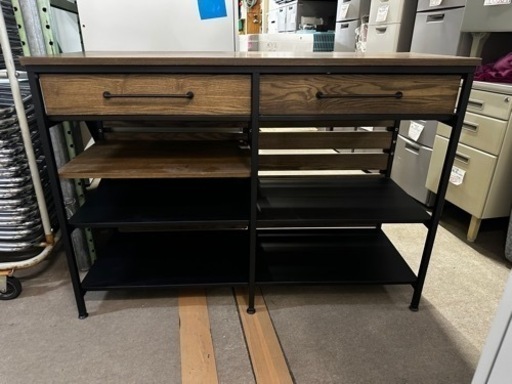 ロウヤ　クレモアイランドキッチンカウンター