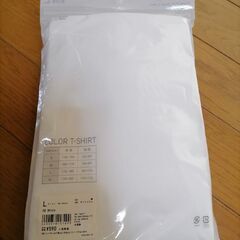 ユニクロ半袖シャツ Lサイズの画像