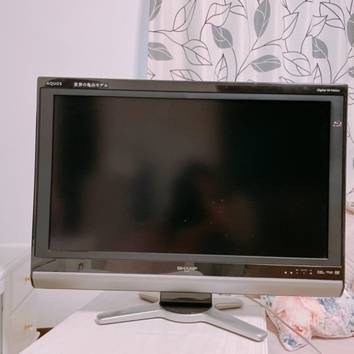 SHARP aquos テレビ　32型