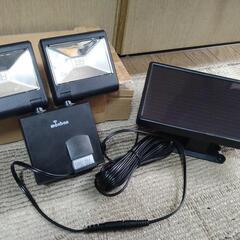 ソーラー充電式　ＬＥＤセンサーライト