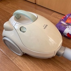 SANYO 掃除機の画像