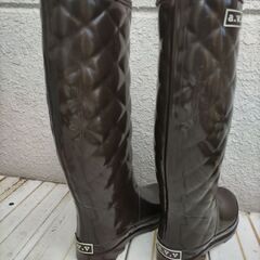 【値下げしました】avv　レディース　レインブーツの画像