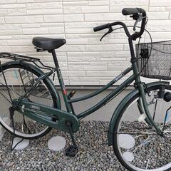 ママチャリ　自転車　深緑色
