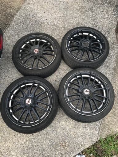 16インチ軽ホイル