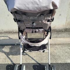 Aprica　ベビーカーの画像