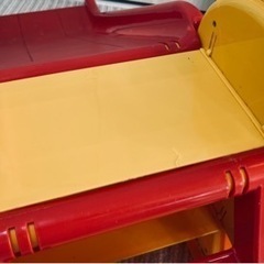 アンパンマン滑り台（割れありの画像