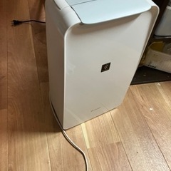 シャープ　衣類乾燥機　CVN71