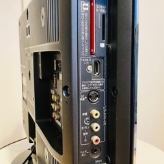 HITACHI WOOO 日立液晶テレビ19インチの画像
