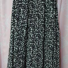 ①-① ロングスカート　サイズＳ　花柄②の画像