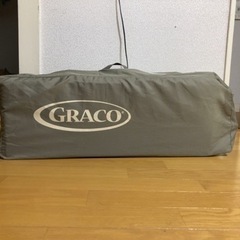 GRACO  ベビーベット　ベビーサークル　ベビー布団付きの画像