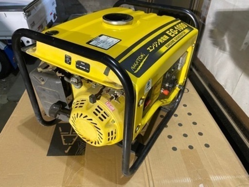 発電機　ナカトミ　新品買って2.9時間のみ使用　起動確認済み。
