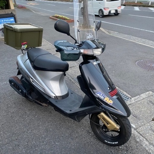 スズキ　アドレスv100 通勤快速