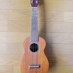 【特別御値引】美品　ILIKAI ウクレレ　IL−SOP−55ｋ