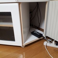 テレビ台キャスター付きの画像